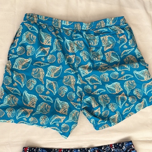 Club Room *TWO* XXL Design Swim Trunks - Picture 5 of 13
